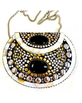 BOLSOS DE FIESTA NEGROS Y NACAR TIPO COFRE DORADO Y PLATEADO - Imagen 1