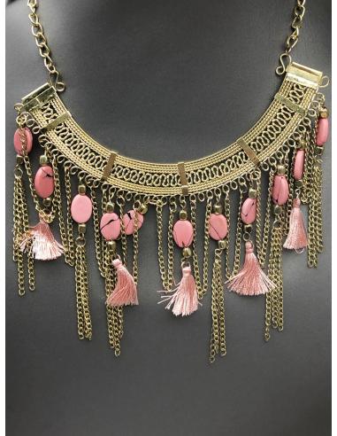 COLLARES DORADOS Y ROSAS DE ESTILO...