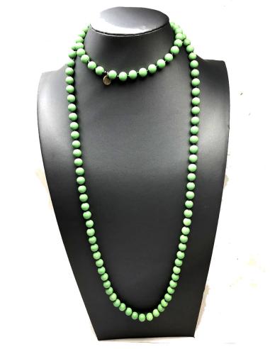 COLLARES LARGOS VERDES TONO MANZANA PARA ALEGRAR TU OUTFIT
