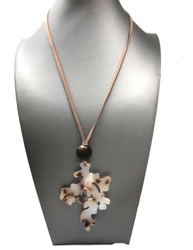 COLLARES LARGOS CON BONITO COLGANTE RAMITA DE CORAL
