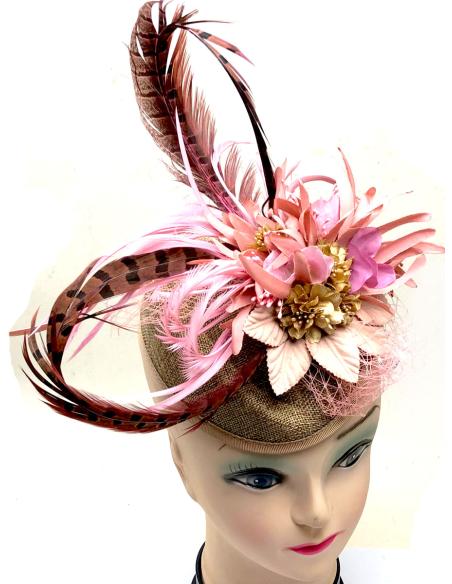 PEQUEÑOS TOCADOS ROSA MAQUILLAJE CON PLUMAS MUY ELEGANTES