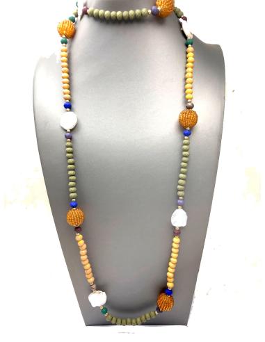COLLARES PARA DAR EL TOQUE DE COLOR EXTRA A TU LOOK - Imagen 1