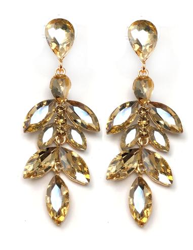 PENDIENTES LARGOS DORADOS DE FIESTA MUY FAVORECEDORES
