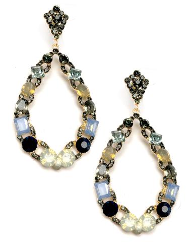 PENDIENTES LARGOS AZULES CON DECORACION DE PEDRERIA CRISTAL