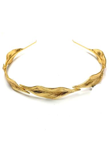 DIADEMAS DORADAS DE FIESTA CON LAS QUE TE VERAS PRECIOSA - Imagen 1