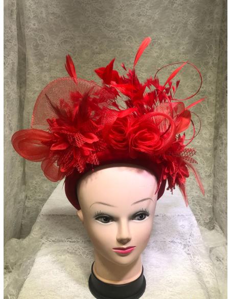 TOCADOS Y DIADEMAS ROJOS ESPECTACULARES PARA BODAS