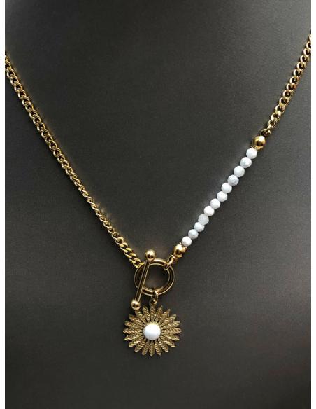 CADENAS MUJER CON CON COLGANTES PRECIOSOS, JARDIN DEL DESEO