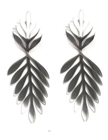 PENDIENTES PLATEADOS LARGOS CON PRECIOSAS HOJAS PARA BODAS
