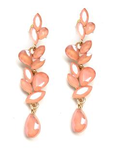 PENDIENTES LARGOS TONO MELOCOTON CON HOJITAS DE CRISTAL - Imagen 1