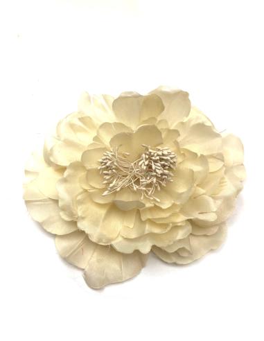 FLORES TELA BLANCAS PERFECTAS PARA DECORAR TRAJES EN BODAS