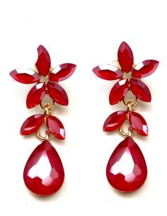 producto PENDIENTES ROJOS CON TALLAS DE CRISTAL Y DISEÑO DE FLORECITA