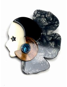 BROCHES ORIGINALES CON CARA DE MUJER CON ESTRELLA Y LUNA - Imagen 1