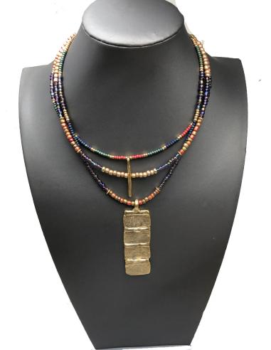 collares Verano cortos de mujer étnicos de piedras naturales y colgante dorado - Imagen 1