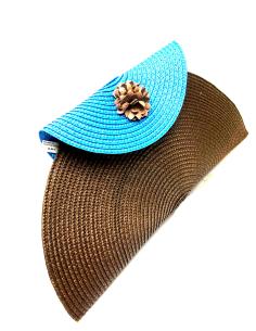 BOLSOS DE FIESTA DE RAFIA MARRON Y AZUL DISEÑO CAPOTE - Imagen 1