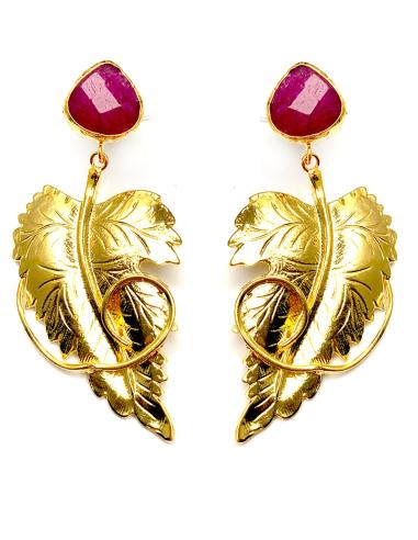PENDIENTES LARGOS BODAS, ALTA BISUTERIA, PIEDRA RUBI Y HOJA - Imagen 1