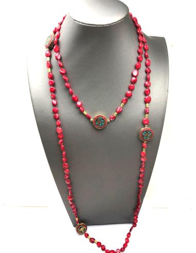 COLLARES LARGOS DE PIEDRAS VERDES Y EN ROJO CORAL JUEGO DE 3 - Imagen 1