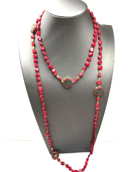 COLLARES LARGOS DE PIEDRAS VERDES Y EN ROJO CORAL JUEGO DE 3 - Imagen 1