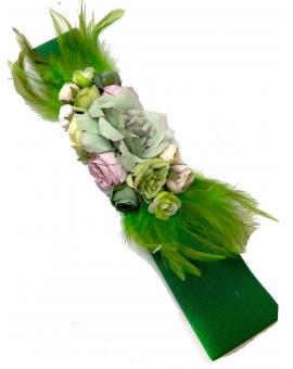 Imagen del producto CINTURONES VERDES DE FIESTA ELASTICOS CON FLORES Y PLUMAS