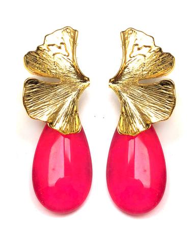 PENDIENTES FUCSIAS Y DORADOS DE HOJITA CON LAGRIMA DE PIEDRA - Imagen 1