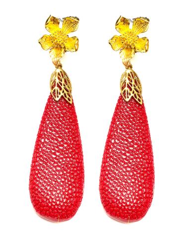 PENDIENTES LARGOS ROJOS CON LAGRIMA TEXTURA MANTARRAYA - Imagen 1