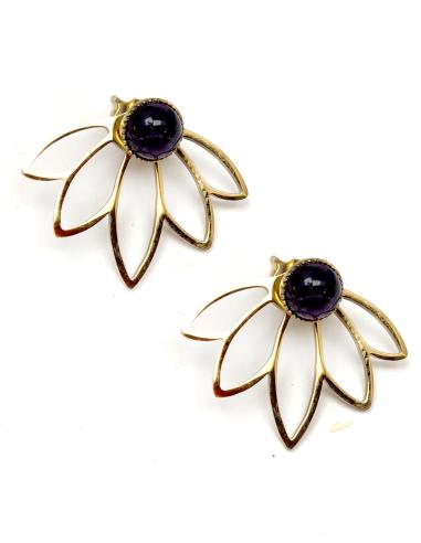 PENDIENTES PEQUEÑOS DORADOS BOTON CON MEDIA FLOR DESMONTABLES - Imagen 3