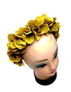 DIADEMAS BODA CON FLORES AMARILLO LATON - Imagen 1 2