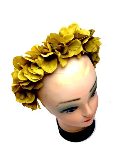 DIADEMAS BODA CON FLORES AMARILLO LATON - Imagen 1