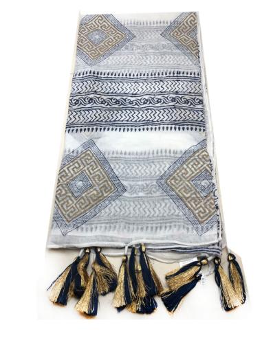 PAÑUELOS BLANCOS ESTAMPADOS CON DIBUJOS ETNICOS Y BORLAS - Imagen 1
