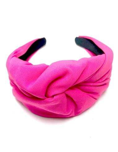 DIADEMAS FUCSIAS TONO FRESA PARA BODA,BAUTIZO Y COMUNION - Imagen 1