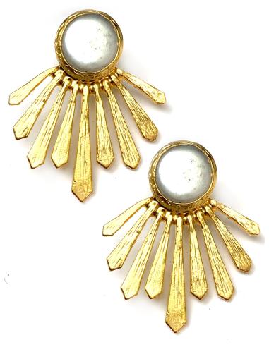 PENDIENTES DORADOS DECORADOS CON PERLA IDEALES PARA BODA