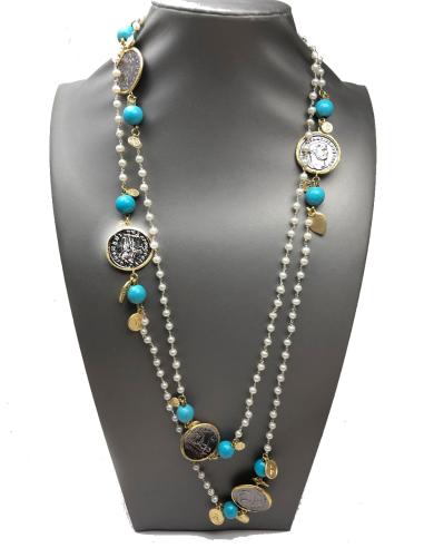 COLLARES LARGOS DE PERLAS DECORADOS CON MONEDAS Y TURQUESA