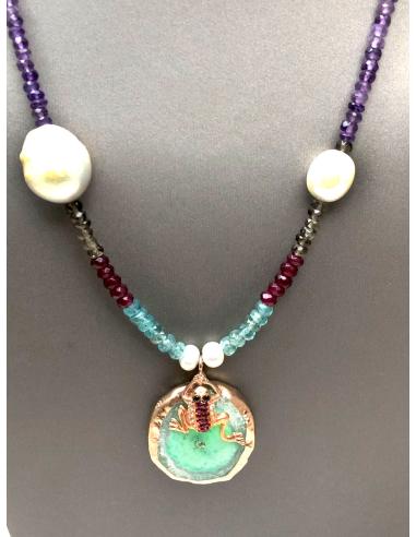 COLLARES MUJER DE PIEDRAS SEMIPRECIOSAS Y RANITA DE COLORES
