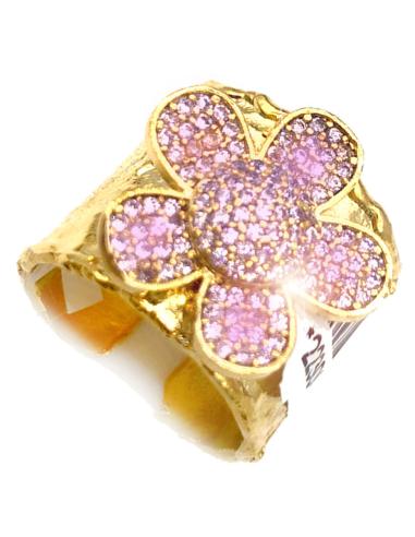 ANILLO GRANDE MUJER  DE BISUTERÍA FINA BAÑADO EN ORO CON FLOR ROSA