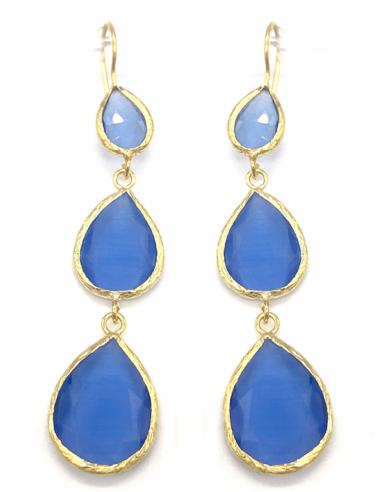 PENDIENTES LARGOS AZULES DE LÁGRIMA BAÑADOS EN ORO PARA BODAS Y FIESTAS
