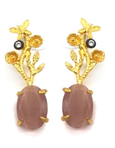 PENDIENTES ROSAS LARGOS DE ALTA BISUTERÍA CON FLORES Y MARIPOSAS BAÑADAS EN ORO