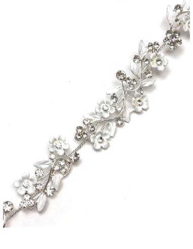 DIADEMAS BLANCAS DE FIESTA DECORADAS CON CRISTAL PARA BODAS