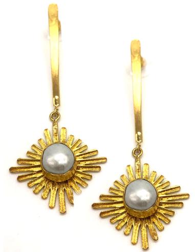 PENDIENTES DE FIESTA MUJER BAÑADOS EN ORO CON SOL DE MADRE PERLA