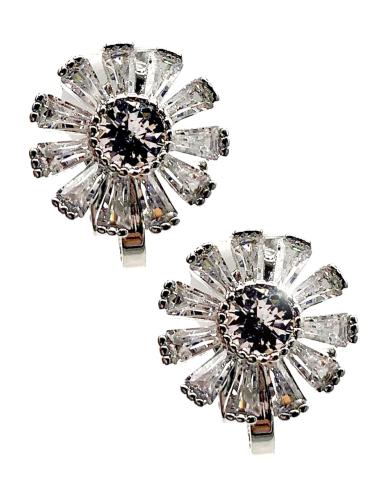 PENDIENTES DE CLIP PLATEADOS CON FLOR DE CRISTAL