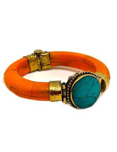 PULSERAS ANARANJADAS DE HUESO CON PIEDRA TURQUESA