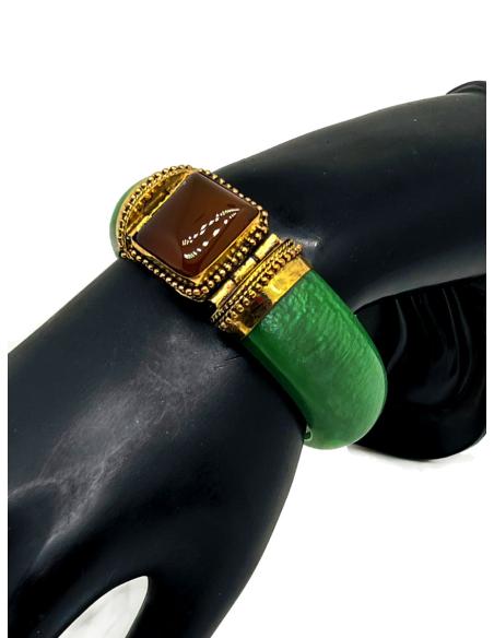 BRAZALETES VERDES CON PIEDRA MARRON DE LA COLECCION ETNICA
