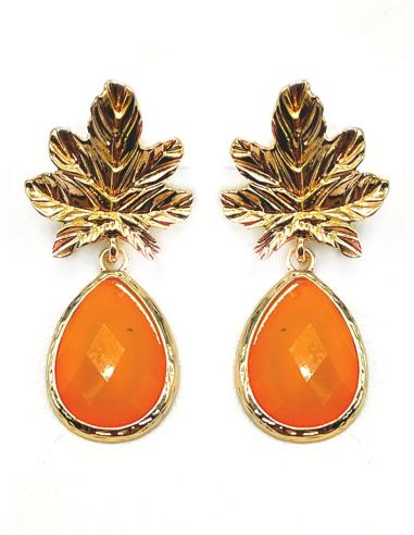 PENDIENTES PARA MUJER CON BONITA HOJA DORADA Y LAGRIMA COLOR