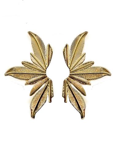 PENDIENTES DORADOS GRANDES CON DISEÑO VINTAGE CON HOJAS