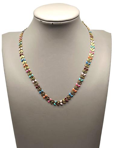 COLLARES DORADOS DE CADENITA FINA CON HOJITAS DE COLORES