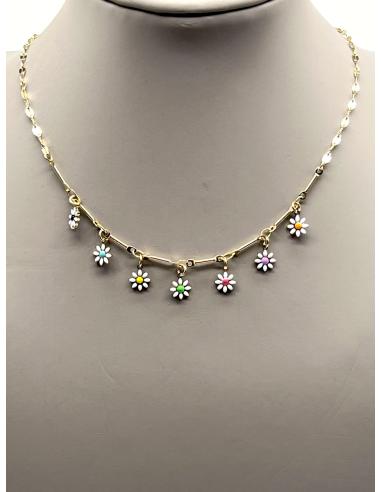 CADENITAS DORADAS CON FLORECITAS ESMALTADAS BLANCAS Y COLOR