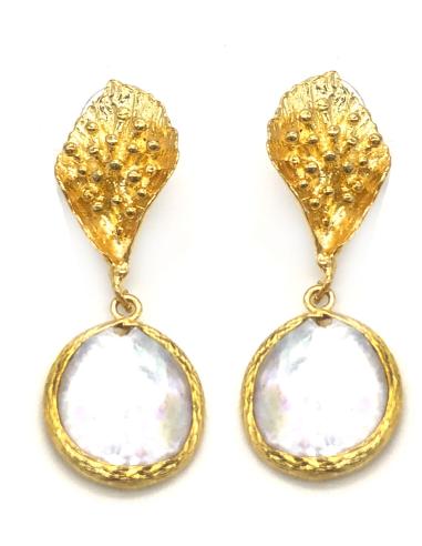 PENDIENTES LARGOS HOJITA EN ORO Y PIEDRA LUNA