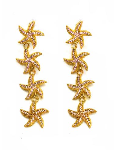 PENDIENTES LARGOS DE ESTRELLAS DORADAS CON CIRCONITAS ROSAS EN BAÑO EN ORO