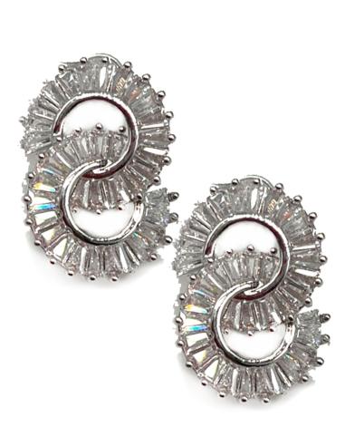 PENDIENTES PEQUEÑOS PLATEADOS DISEÑO DE ARITOS ENTRELAZADOS