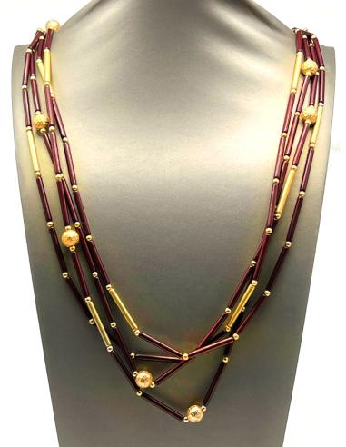 COLLAR GRANATE PARA LLEVAR LARGO O ENVOLVIENDO EL CUELLO