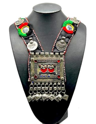 COLLARES ETNICOS LARGOS BABERO TEXTIL DE INSPIRACION AFGANA