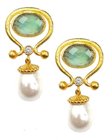 PENDIENTES MUJER CON DISEÑO VINTAGE, PERLA BARROCA, CIRCONITA Y PIEDRA NATURAL VERDE